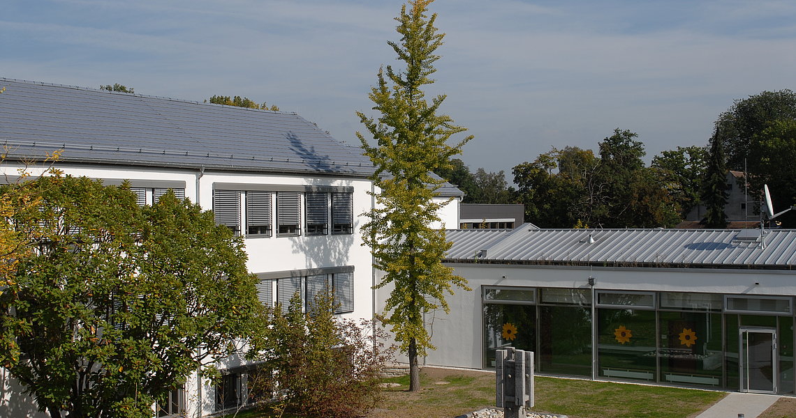 Telemann Grund- und Mittelschule Teublitz Innenhof